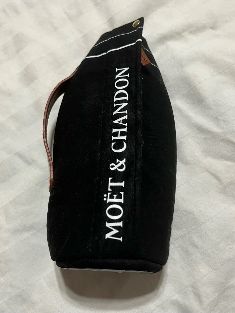 Black Canvas Bottle Carrier with Leather Handle 21-Sup
